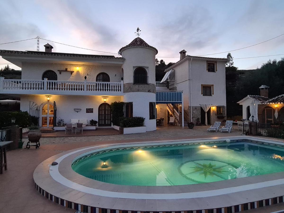 Casa Estrella De Salia Bed & Breakfast Alcaucin Luaran gambar